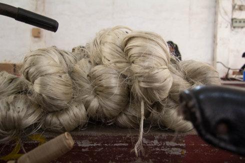 製作草帽崔毛筆要用到的麻